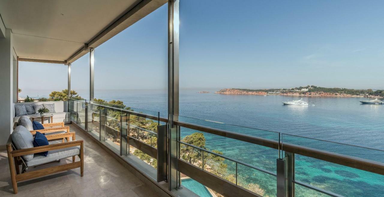 Suite Lit King-Size Panoramique Arion - Vue sur Mer
